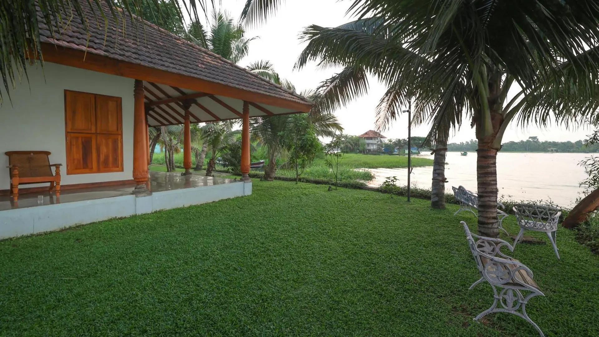 Miraaya Sundara Island Villa Alappuzha
